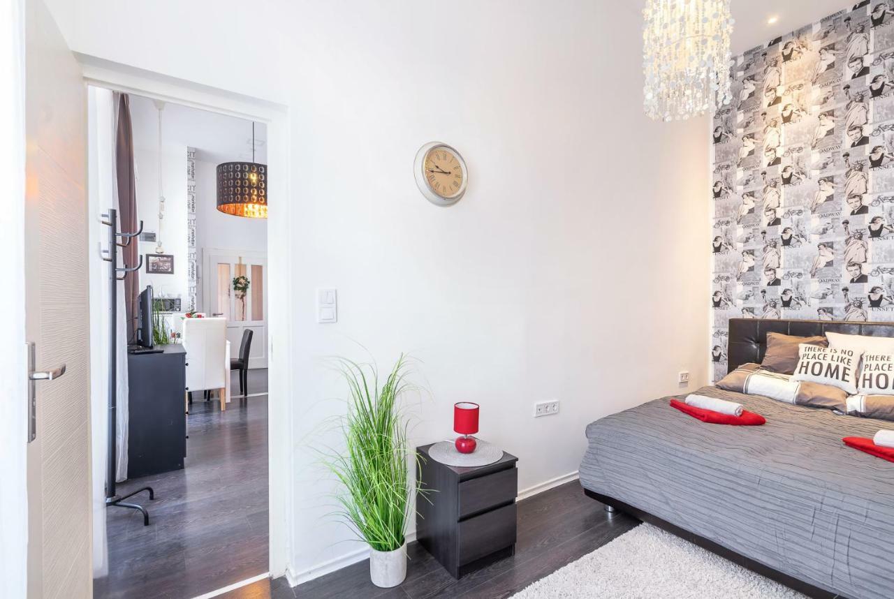 King Beautique Resort Budapest Esterno foto